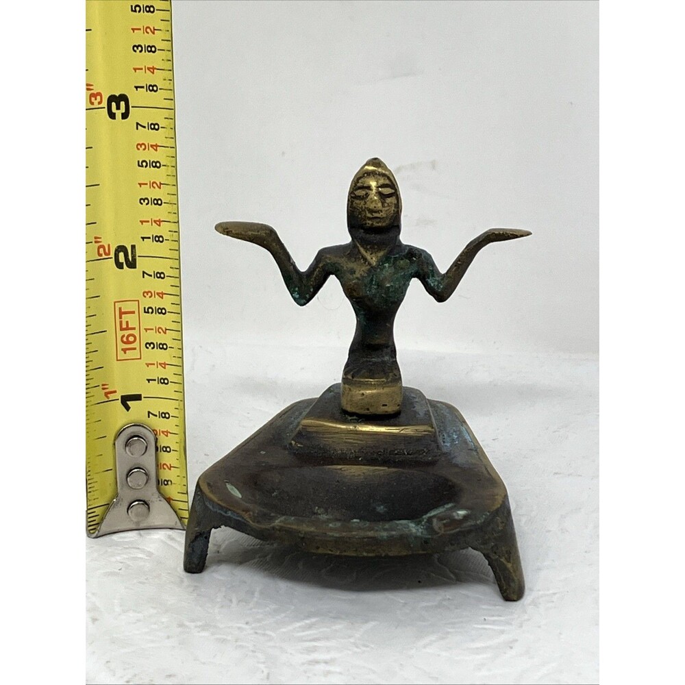 Egyptian Revival Ashtray Cleopatra Catchall Dish Art Deco MCM Brass Cast Metal